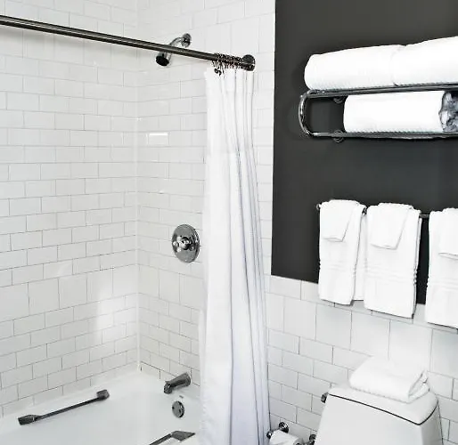 Hotel The Lofts 3*